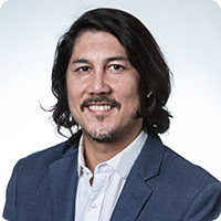 Chris-Farrell-Sales